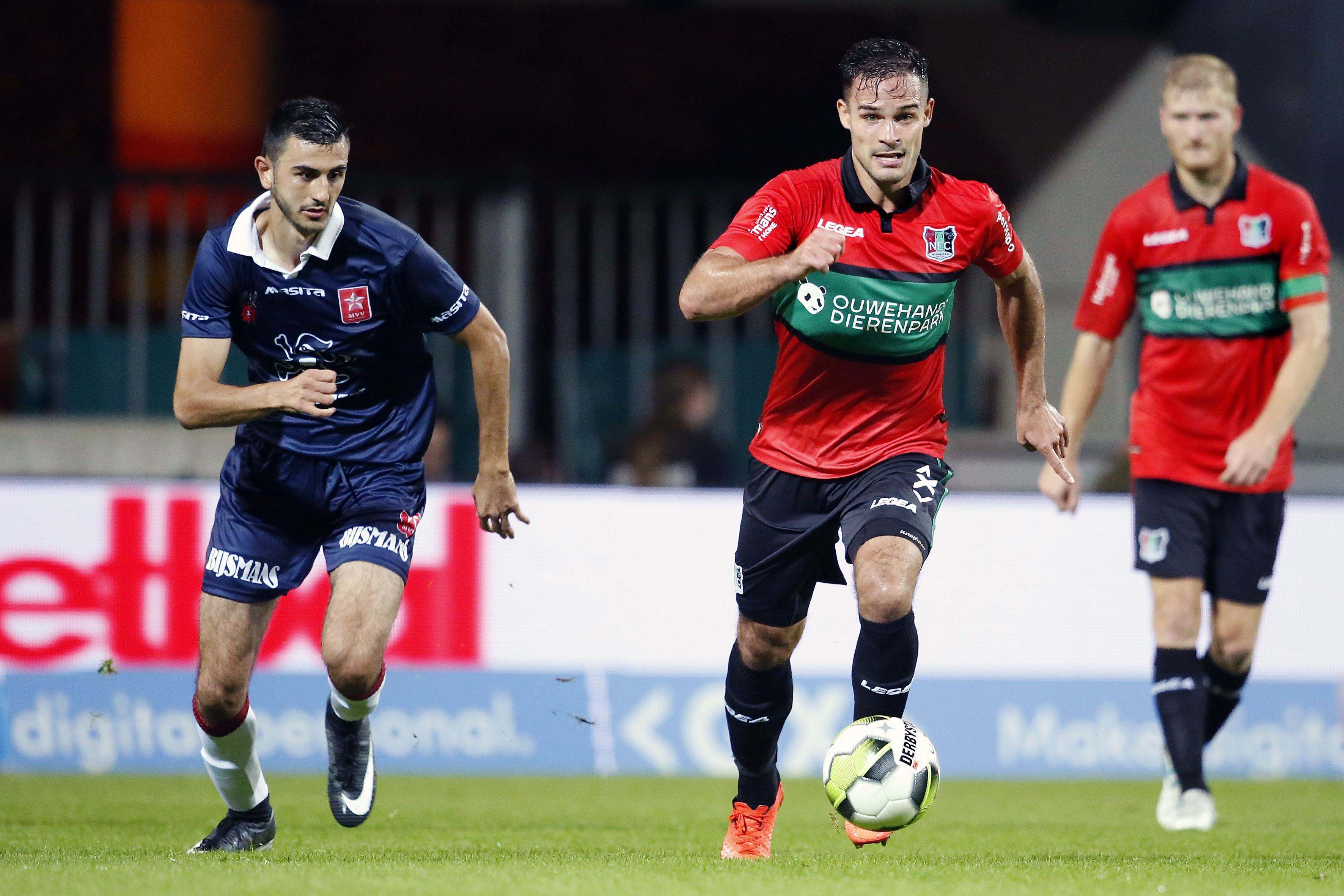 海星直播-包含关中鲸鲨队鏖战雪域黑豹队，马拉松巡回赛火力全开，转换速度占优。教练团队居功至伟的词条