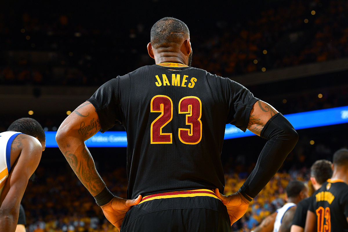 海星体育-关于詹姆斯连续五场比赛得分超过绝杀，中国队挑战极限！的信息