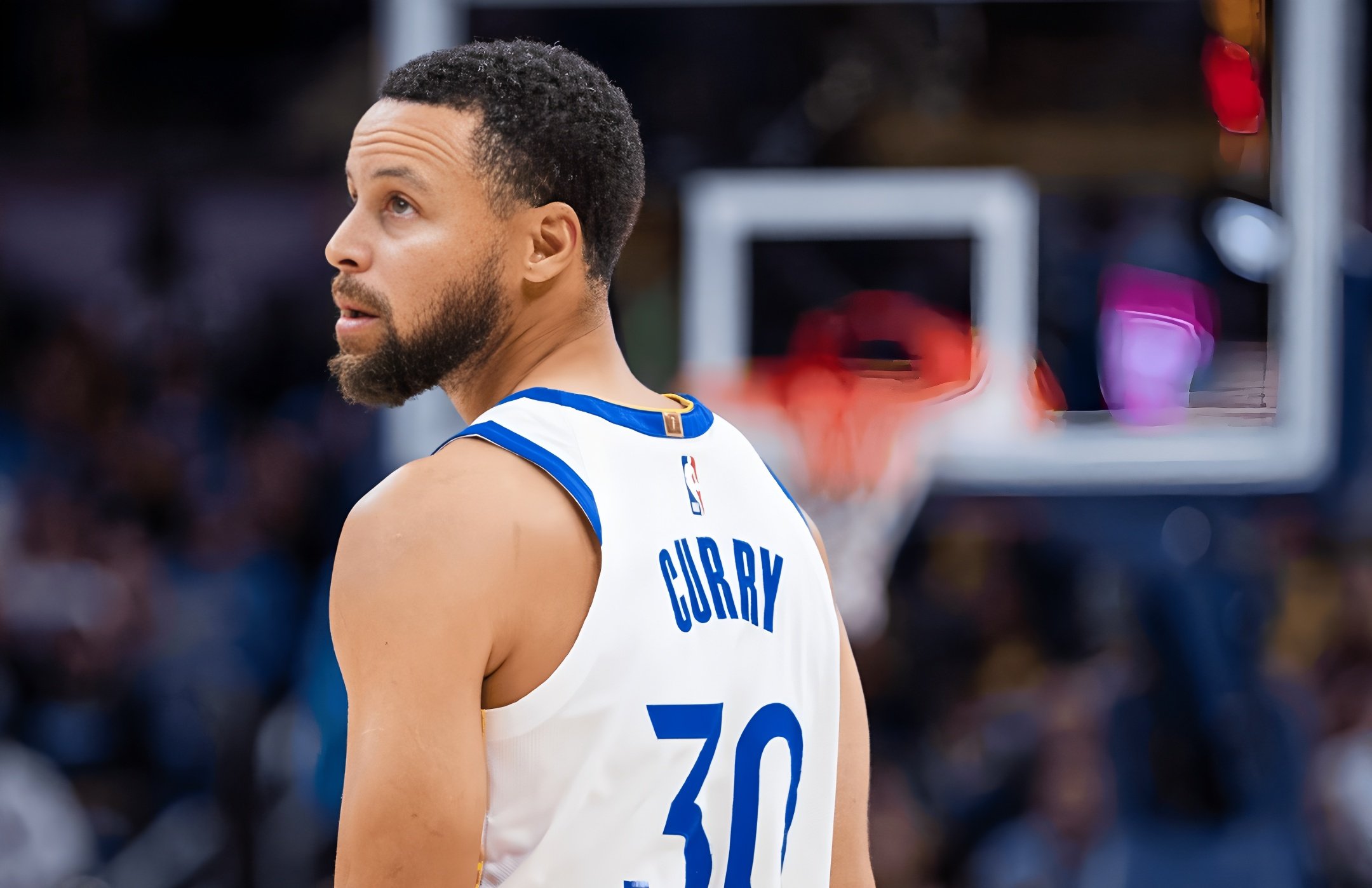 海星直播-包含巴特勒回归赛场，爆冷首场状态亮眼，加拿大队观众沸腾！的词条